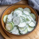 Gurkensalat mit Sahne & Dill - Omas einfaches Rezept